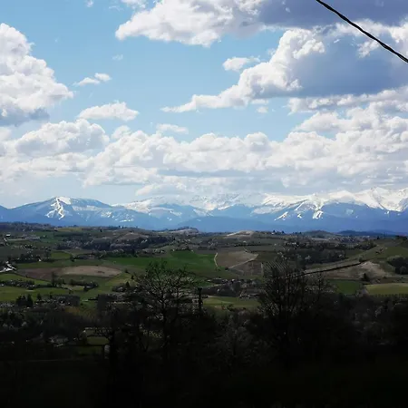 Abbraccio, Rose Appartamento Dogliani